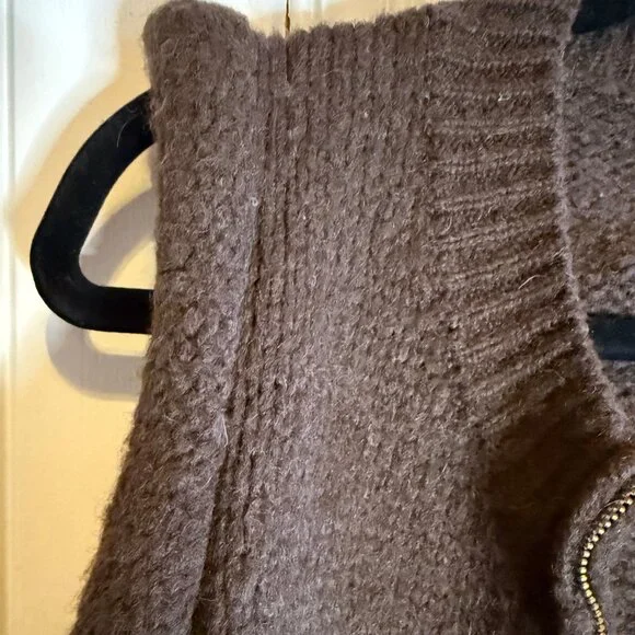 A detacher sweater vest coat - Picture 3 of 6